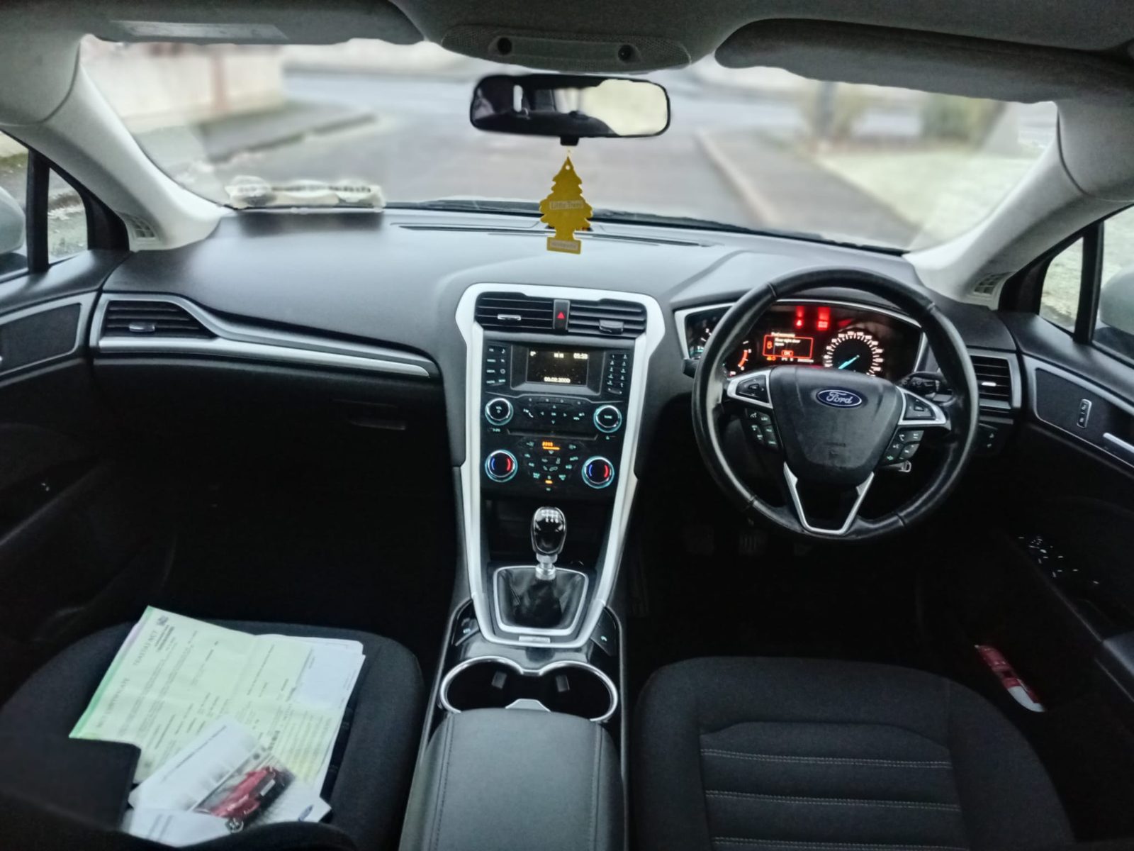 2015 Ford Mondeo 8