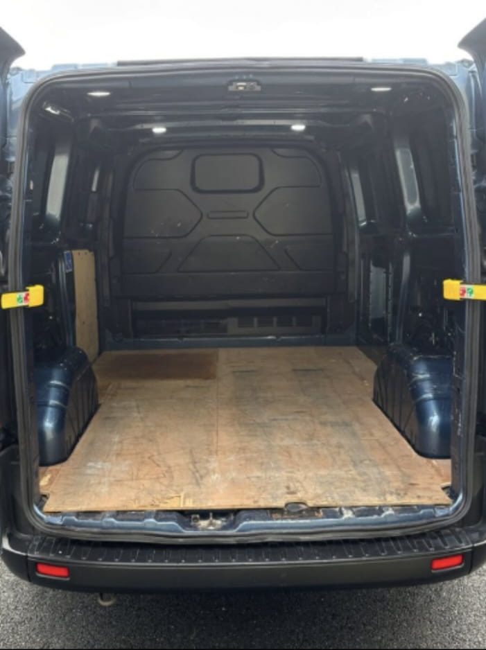 2016 Ford Transit Custom 9