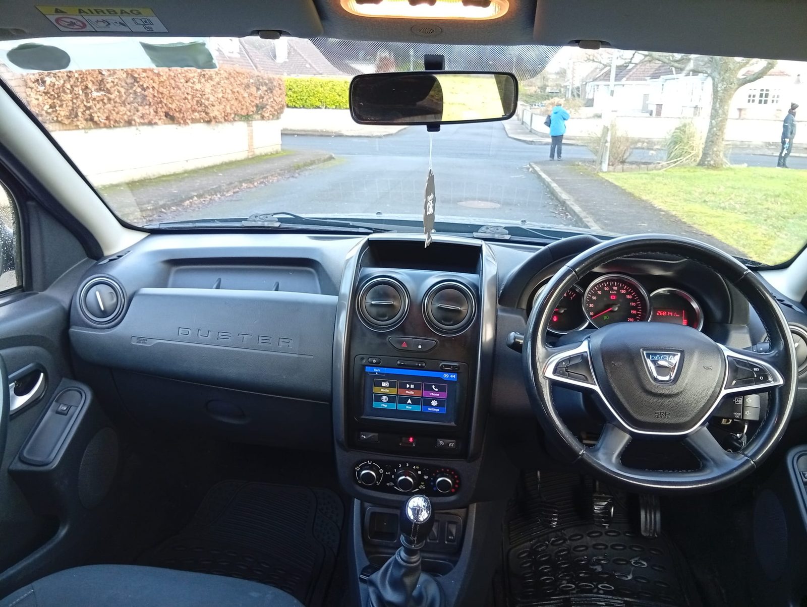 2018 Dacia Duster 9