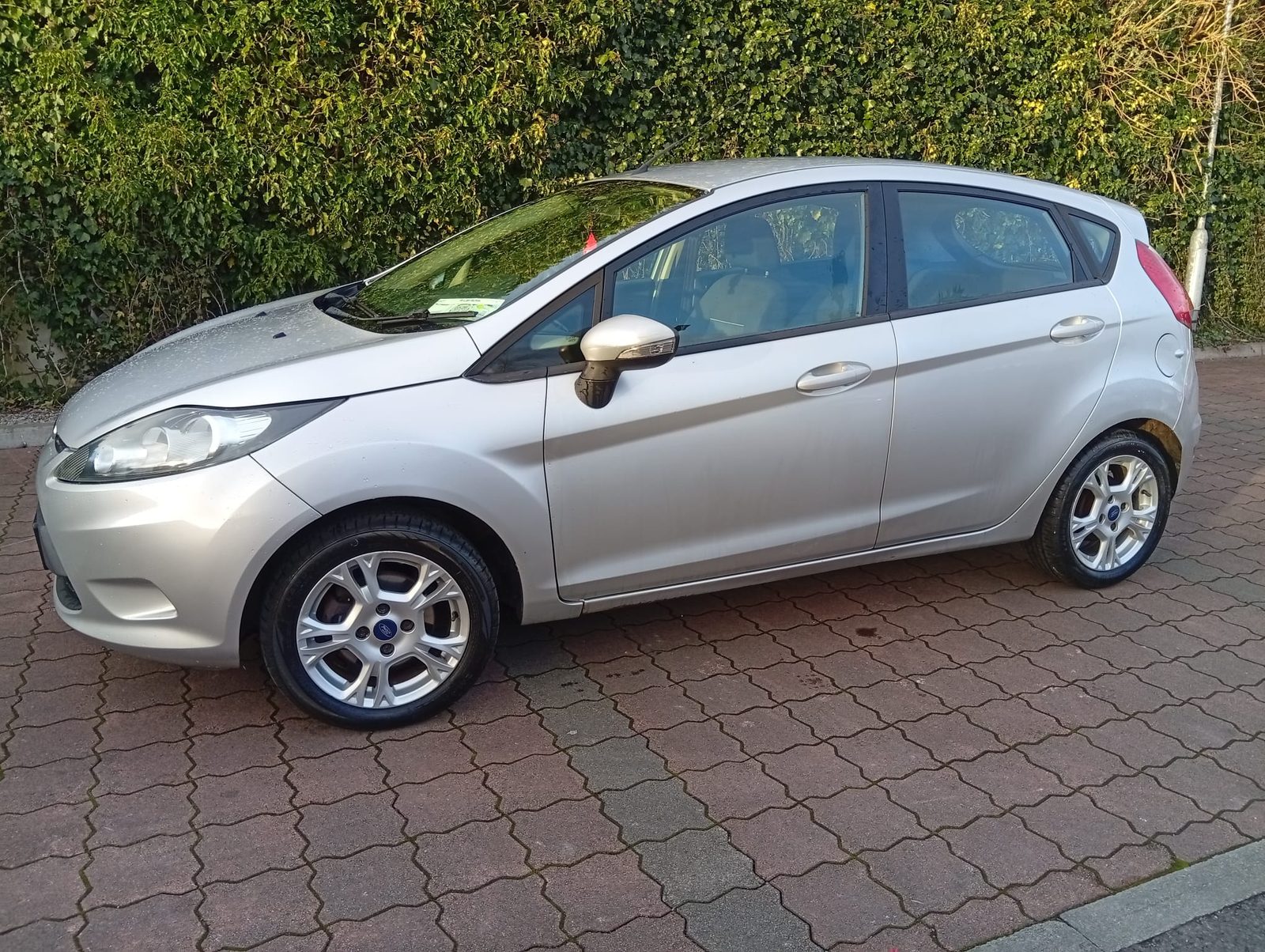2012 Ford Fiesta 5